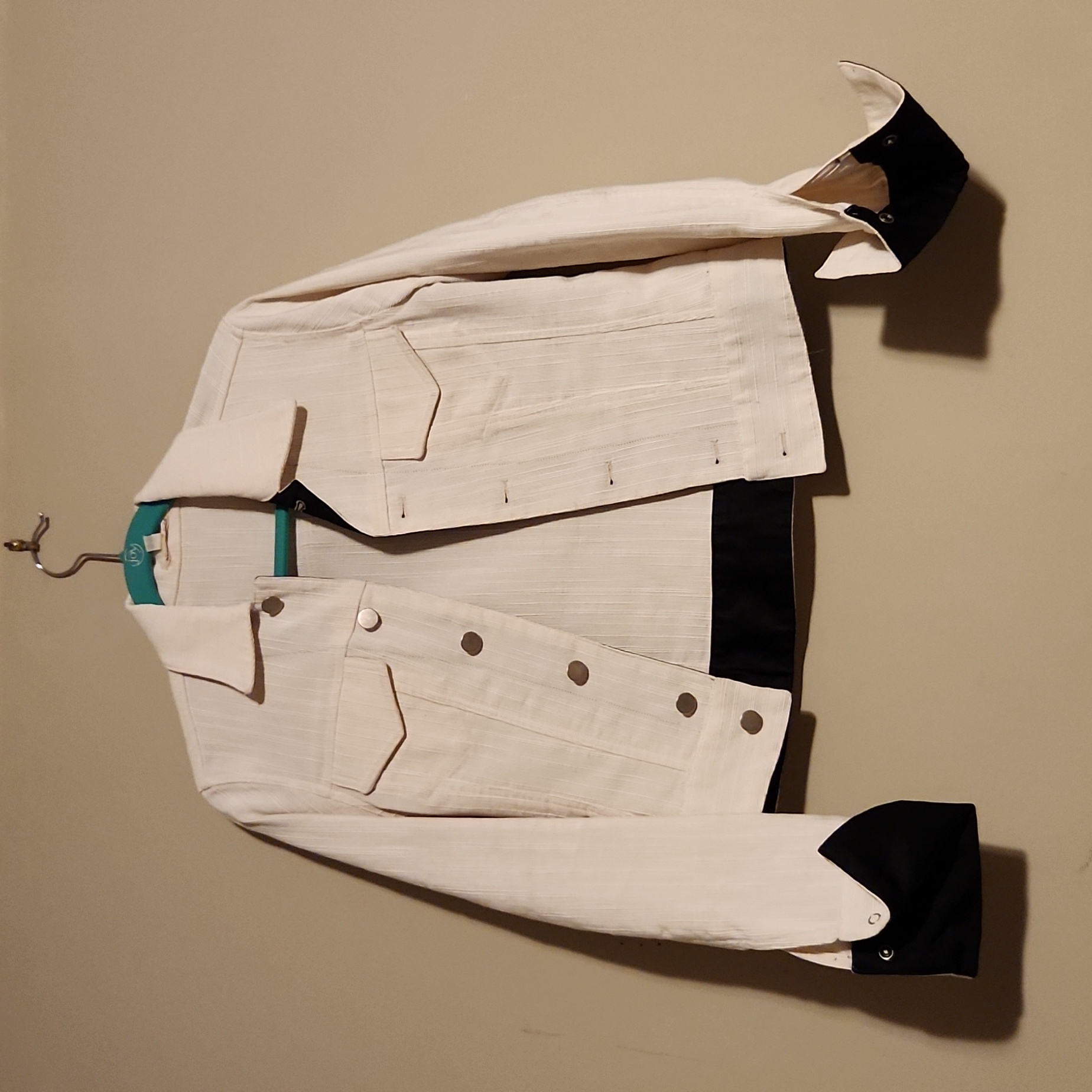 Alice And Olivia Small White And Black Jacket With Silver Buttons.